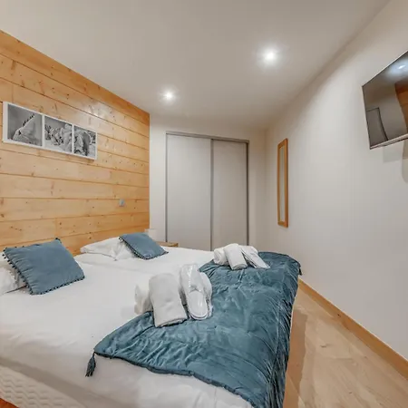 Palafour - 3 Pieces Pour 8 Personnes 154 Tignes